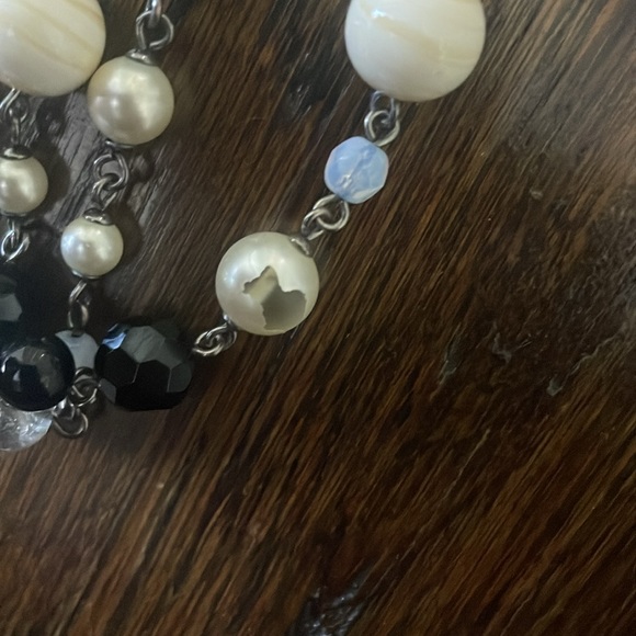 Chanel Long Strand Necklace - original box and dust bag . - Picture 7 of 8